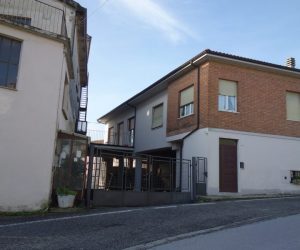 049 – Property on sale in Castiglione Tinella