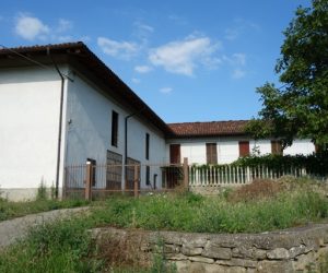 060 – Farm house on sale in Cossano Belbo